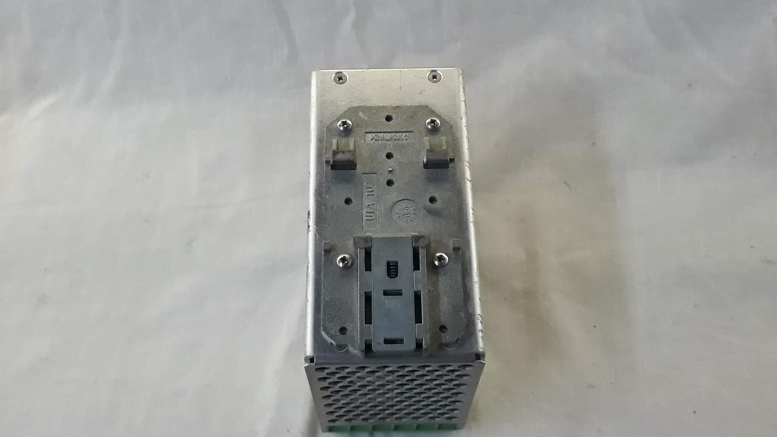 Phoenix Quint DC-UPS 20A Uninterruptible Power Supply Unit