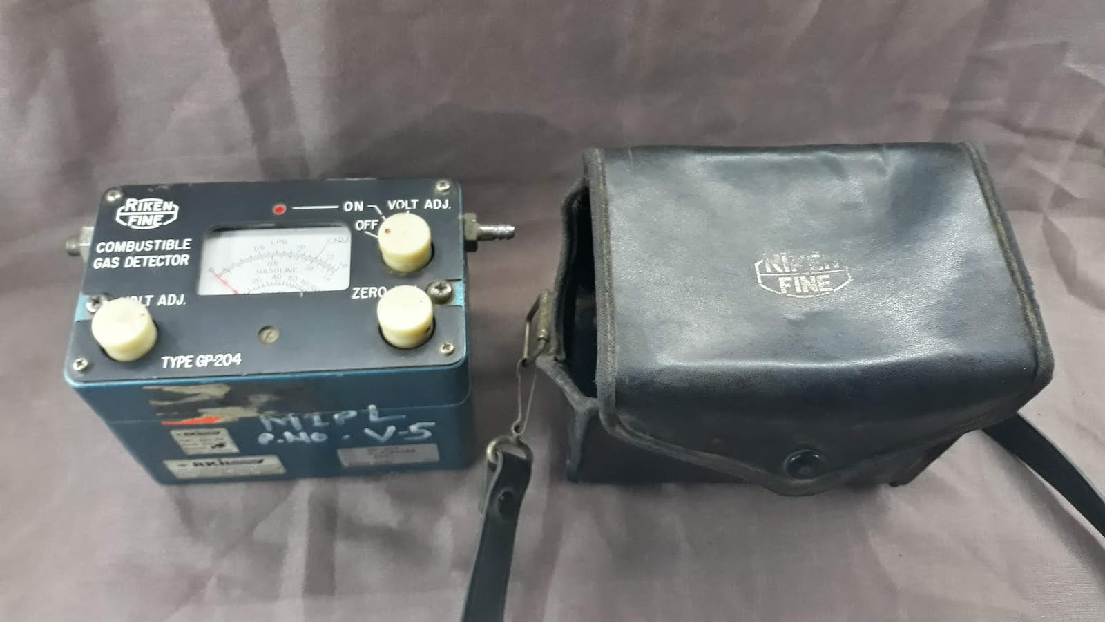 Riken Keiki Fine GP-204 Combustible Gas Detector Laboratory Analysis Gauge