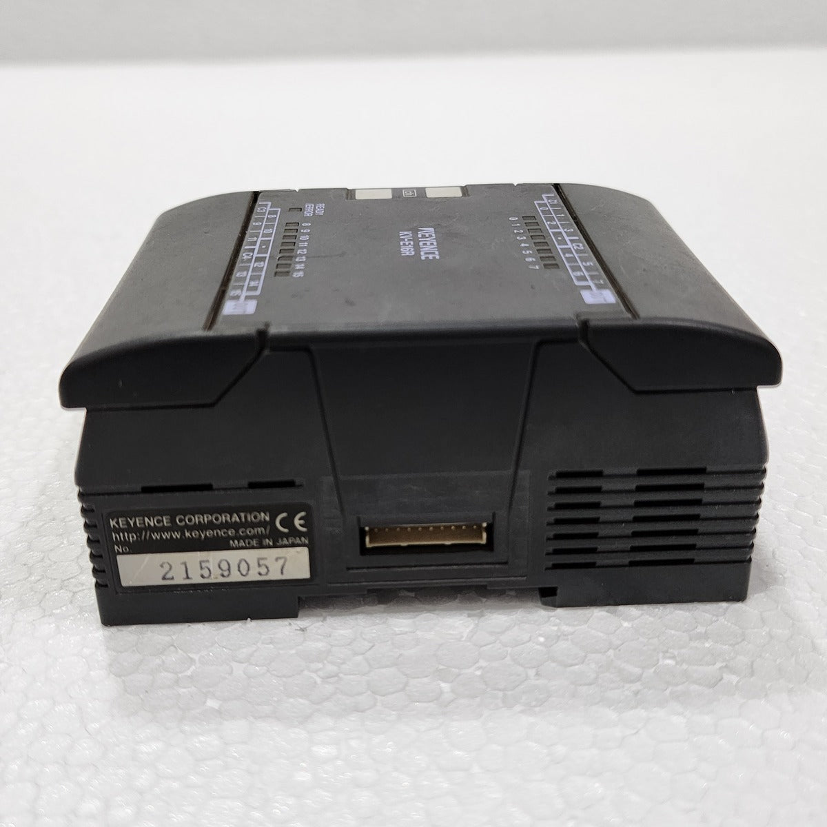 KEYENCE KV-E16R OUTPUT RELAY MODULE