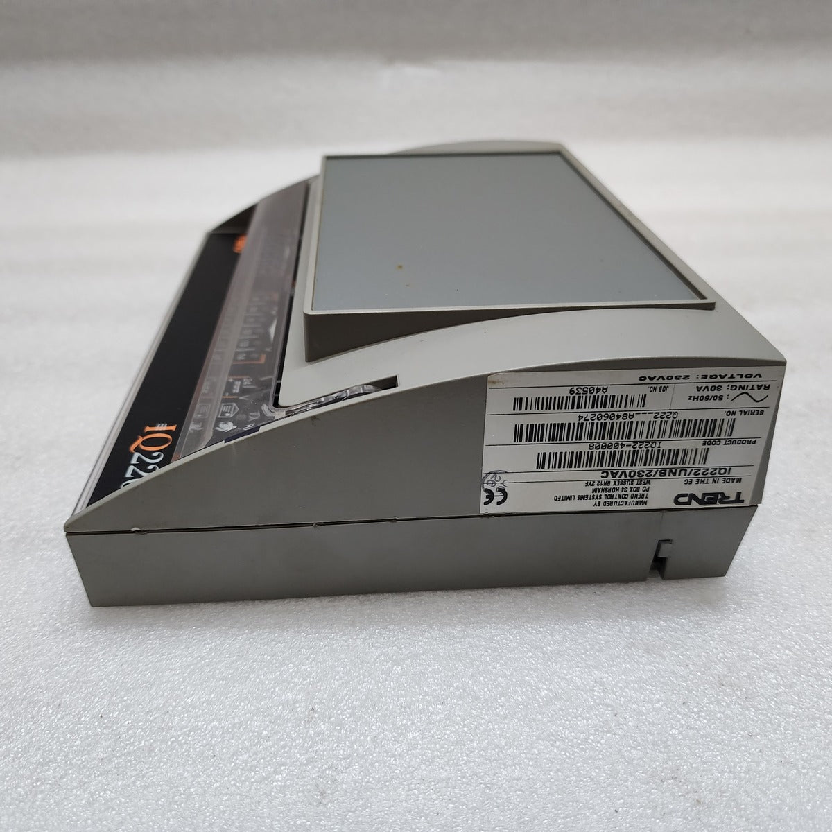 TREND IQ222/UNB/230VAC CONTROLLER MODULE IQ222-400008