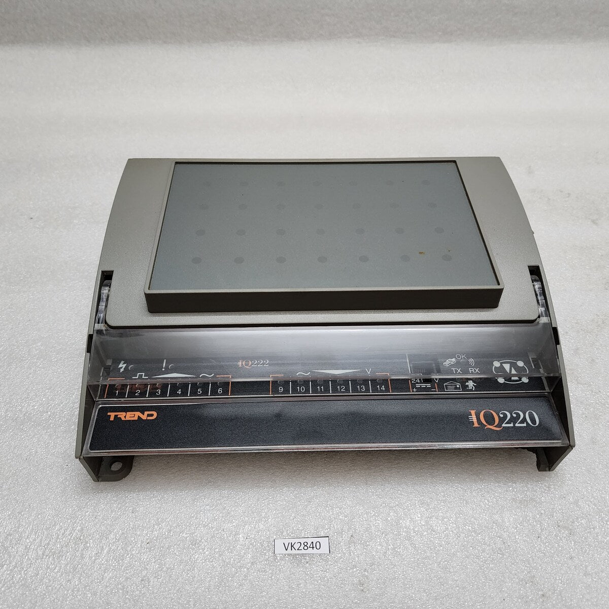 TREND IQ222/UNB/230VAC CONTROLLER MODULE IQ222-400008