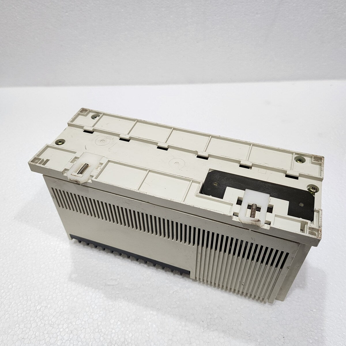 ALLEN BRADLEY SLC 100 CAT 1745-E101 SER B PROGRAMMABLE CONTROLLER EXPANSION UNIT