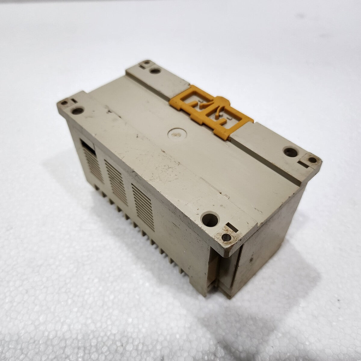 OMRON S3D SENSOR CONTROLLER 100-240VAC