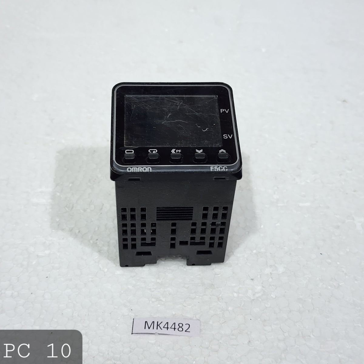 OMRON E5CC-RX2DSM-800 VER 2.1 DIGITAL TEMPERATURE CONTROLLER 24V AC/DC