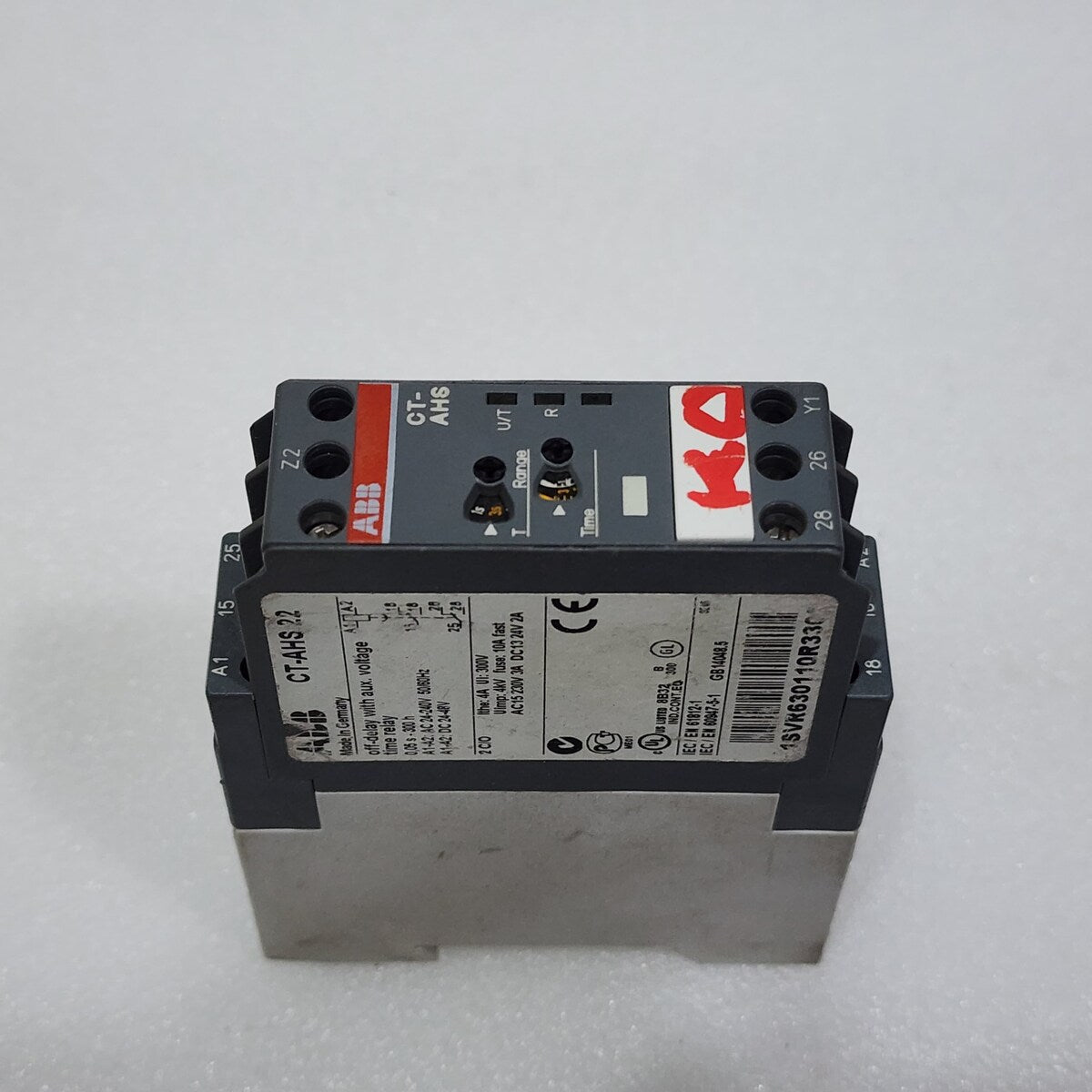 ABB CT-AHS.22 OFF DELAY WITH AUX VOLTAGE TIME RELAY 1SVR630110R3300