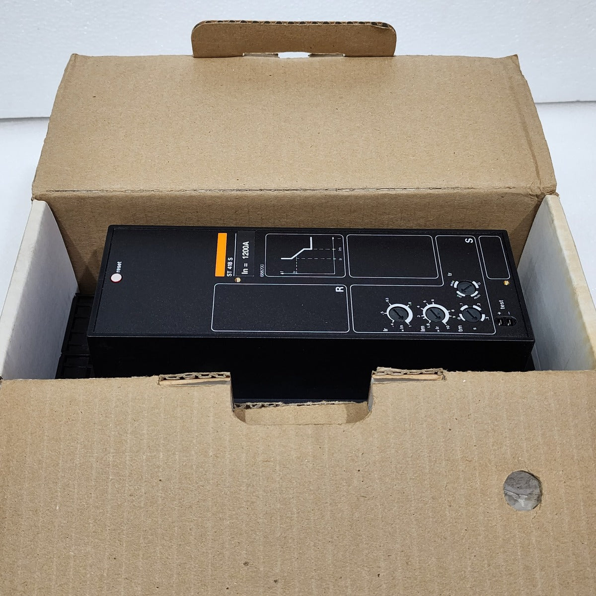 MERLIN GERIN ST 418 S MASTERPACT CONTROL UNIT TU1547 110 1200A