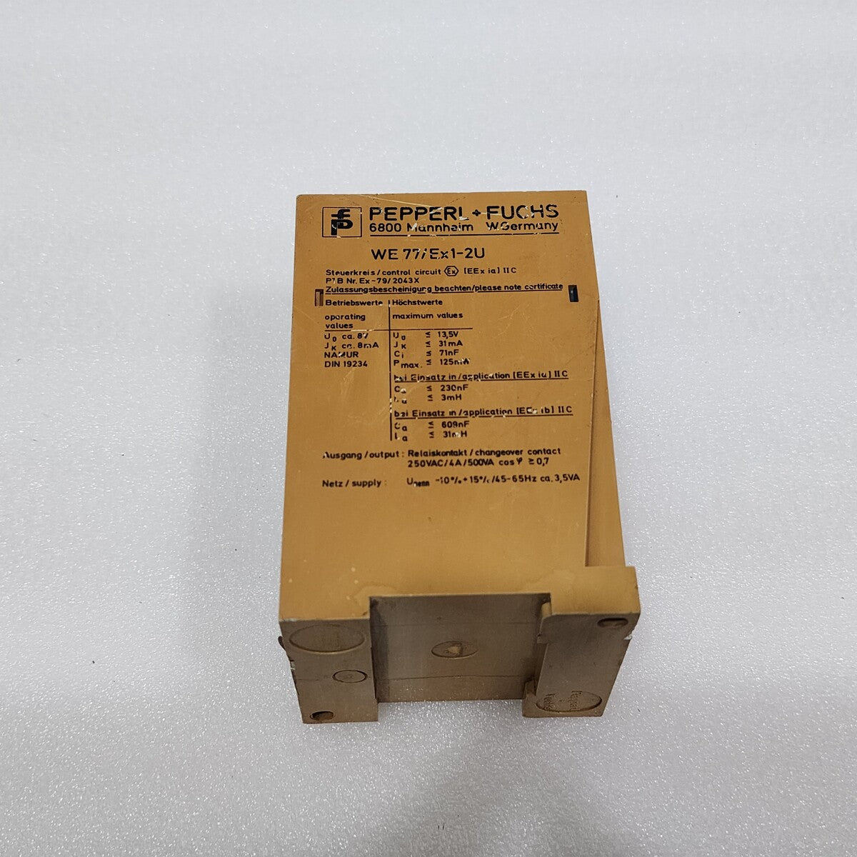 PEPPERL + FUCHS WE77/EX1-2U SWITCH AMPLIFIER 06341S