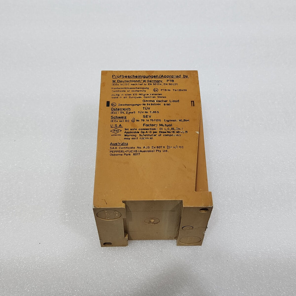 PEPPERL + FUCHS WE77/EX1-2U SWITCH AMPLIFIER 06341S