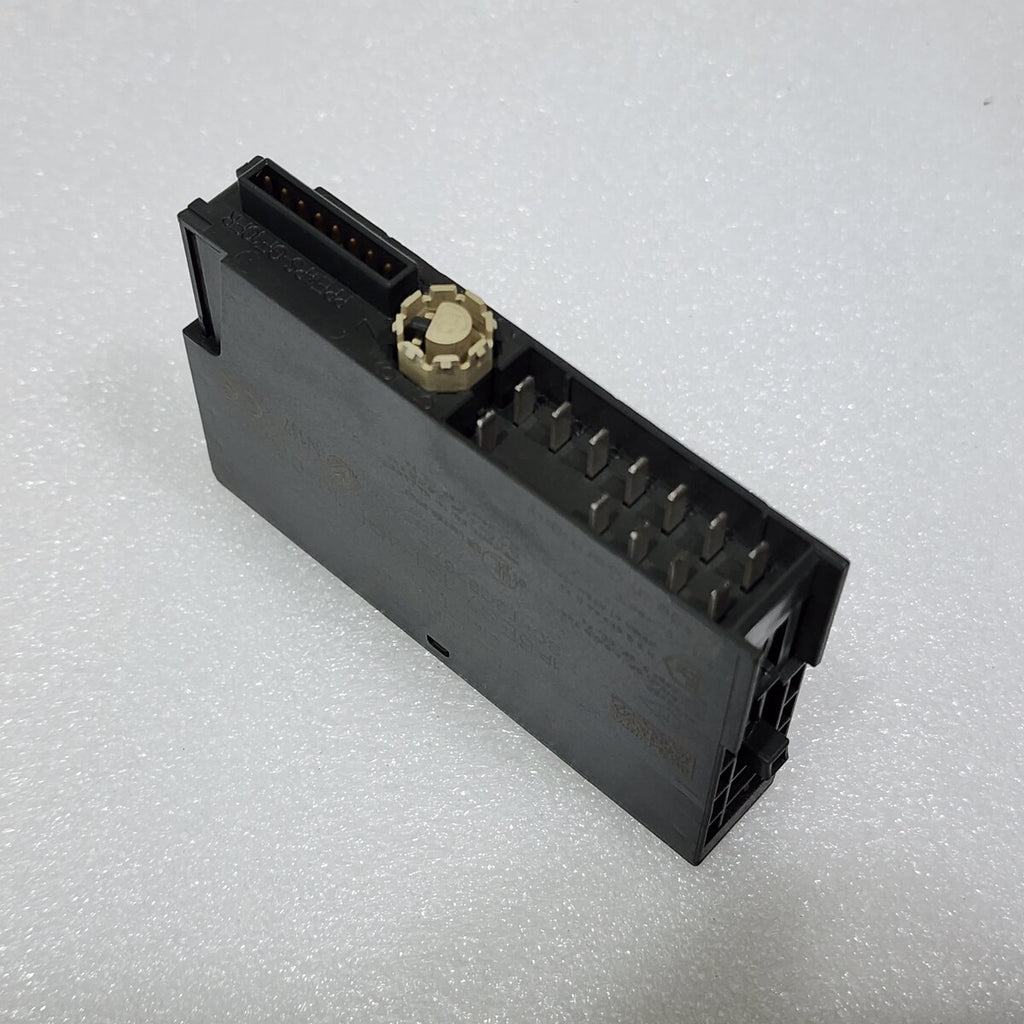 SIEMENS 6ES7 131-4BD00-0AA0 4CH DIGITAL INPUT MODULE