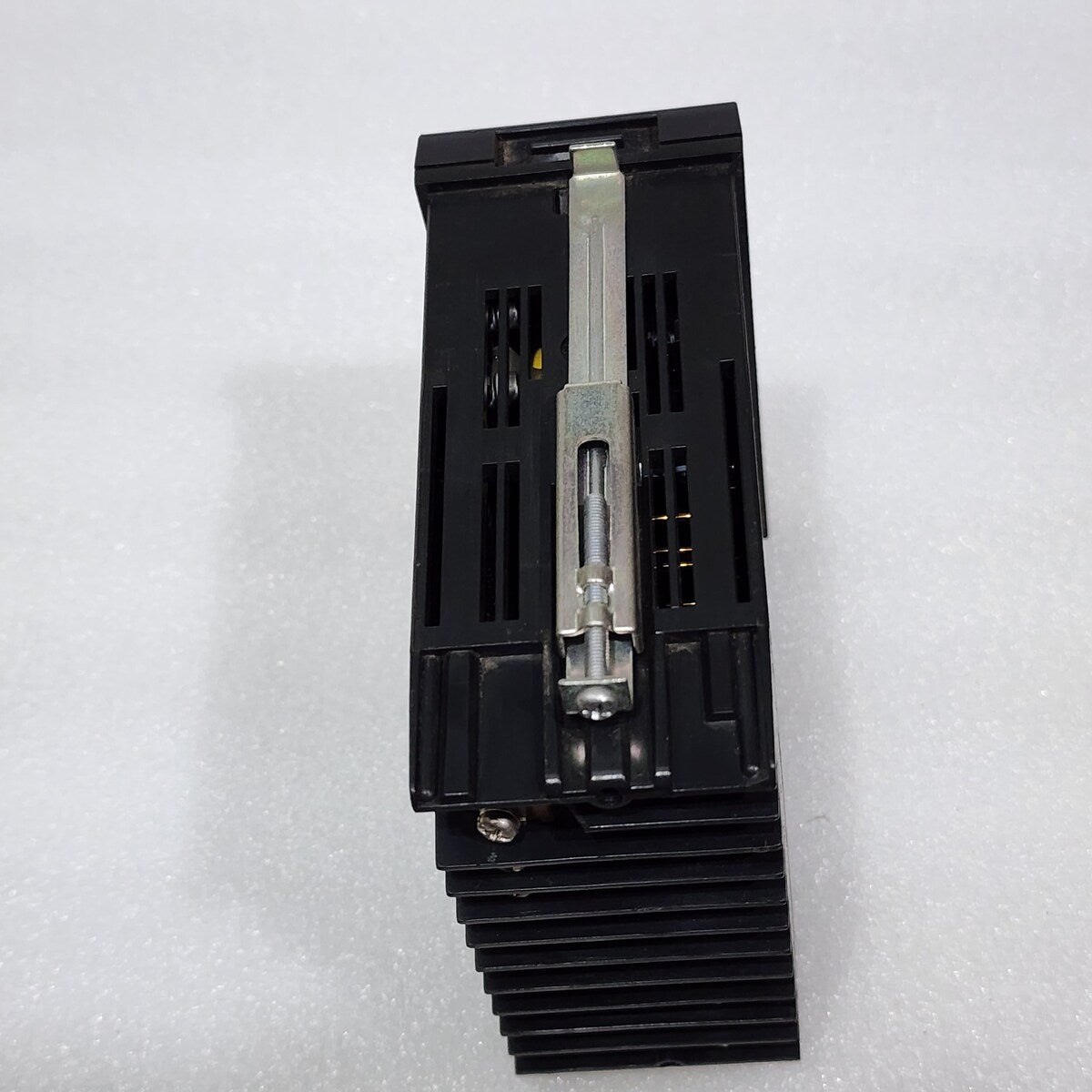 RKC INSTRUMENT INC REX-F400 TEMPERATURE CONTROLLER 14K19016 100-240VAC