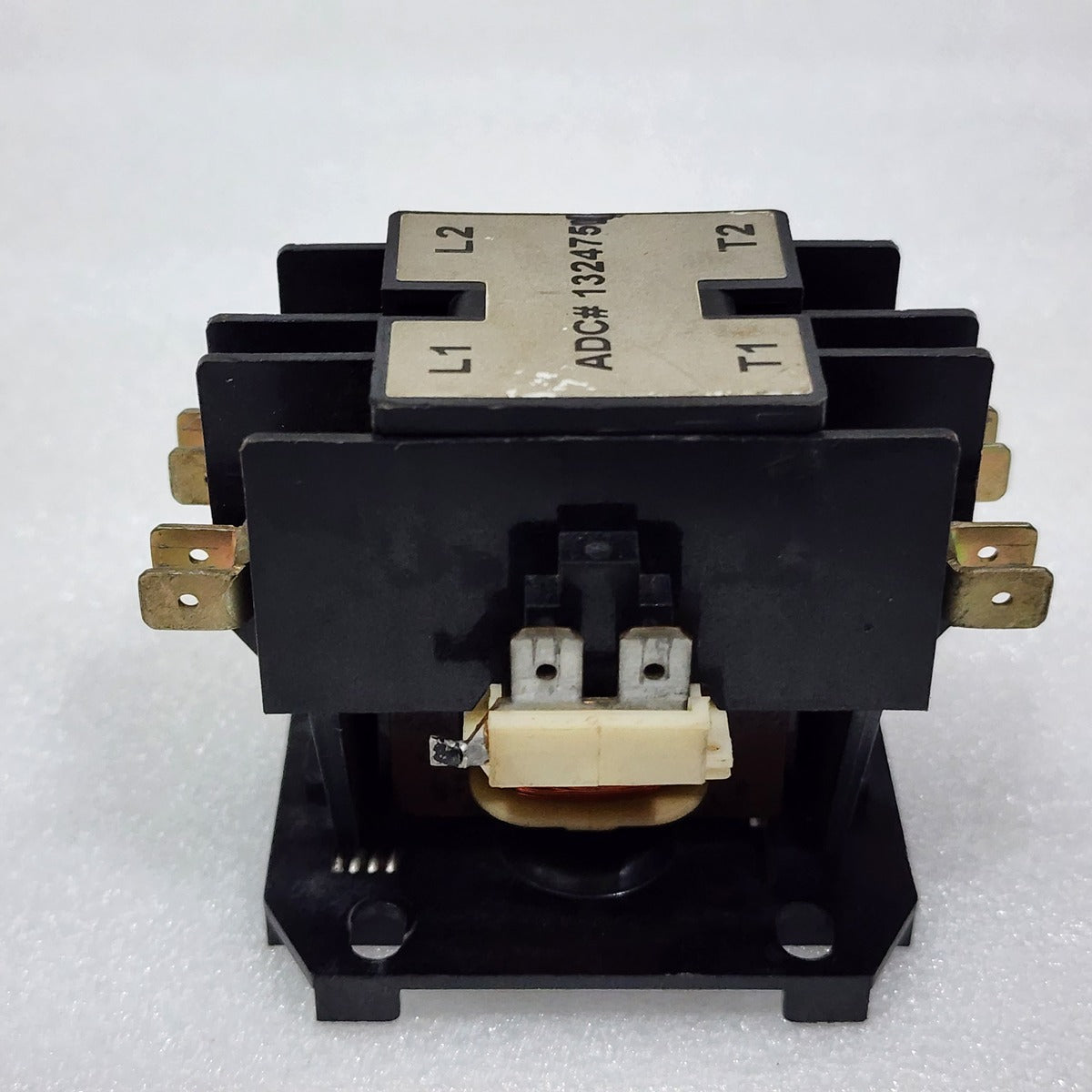 SQUARE D 8910DP22S12V14 CONTACTOR INDUSTRIAL CONTROL SYSTEM 24V