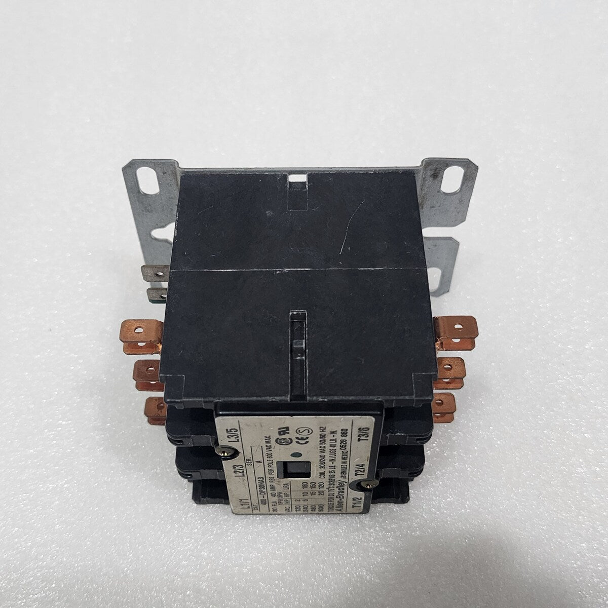 ALLEN BRADLEY CAT 400-DP30NA3 3-POLE DEFINITE PURPOSE CONTACTOR 40A COIL VOLTAGE