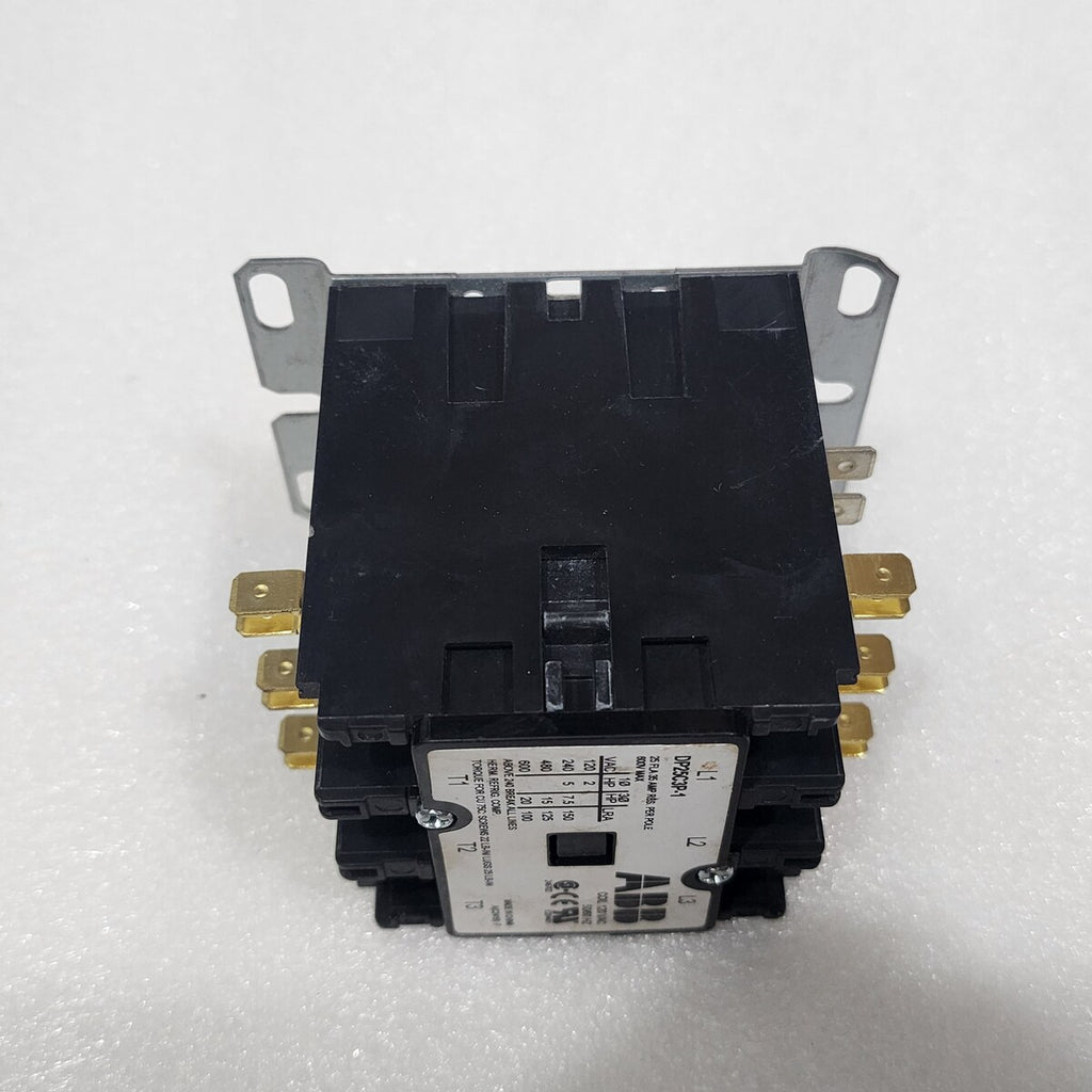 ABB DP25C3P-1 3-POLE DEFINITE PURPOSE CONTACTOR  COIL VOLTAGE 120V