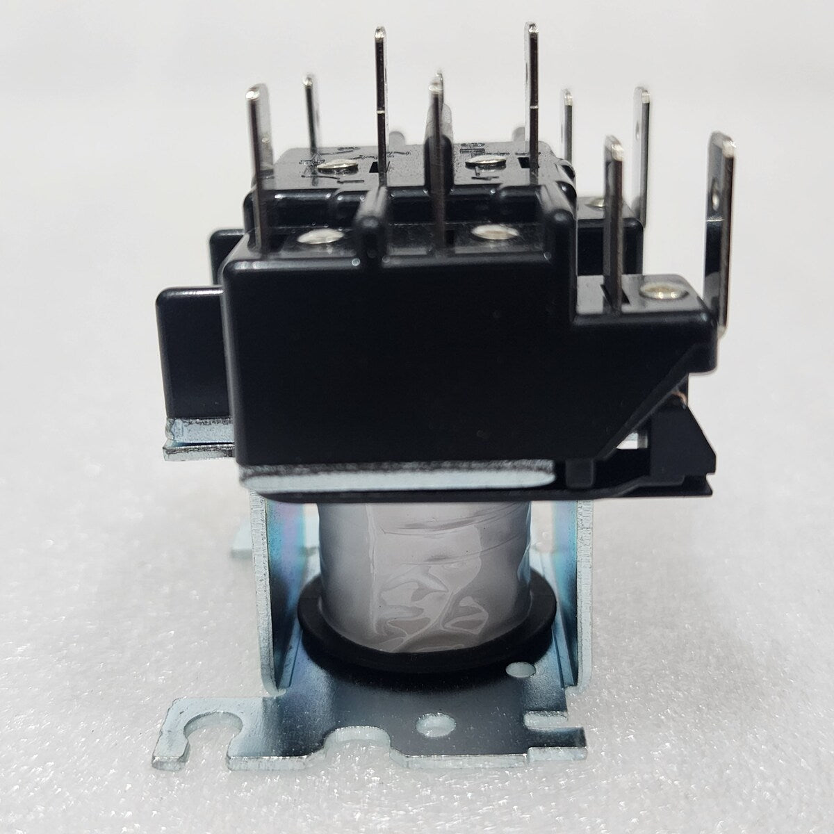 CARRIER CORPORATION HN61KK040 PILOT DUTY RELAY 12A 24V
