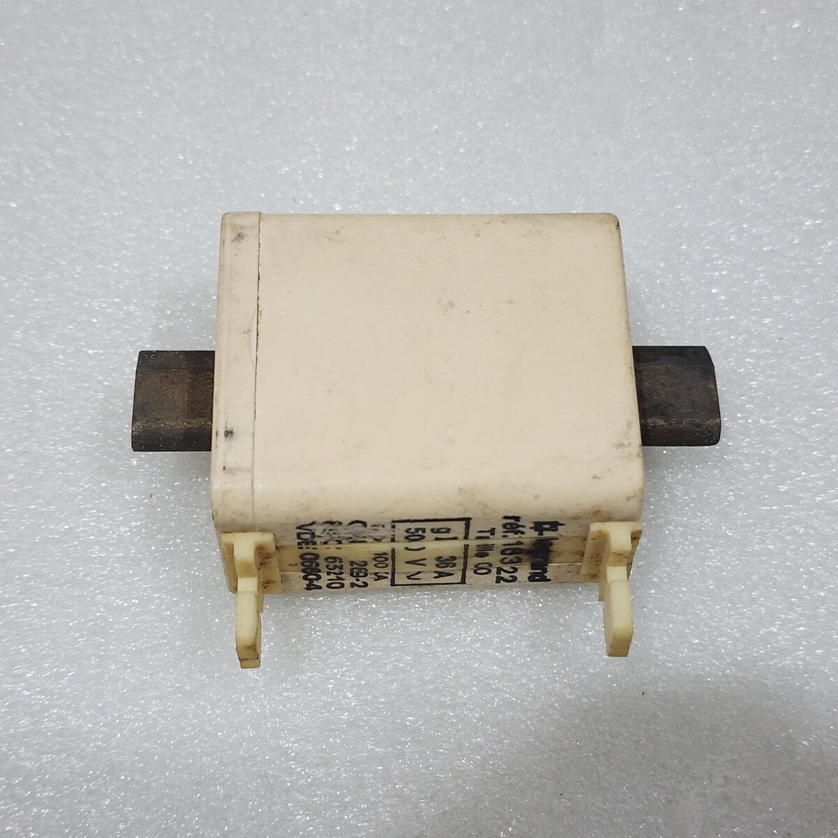 LEGRAND 163 22 36A HRC BLADE TYPE CARTRIDGE FUSE 36A/500V LOT OF 5 UNITS