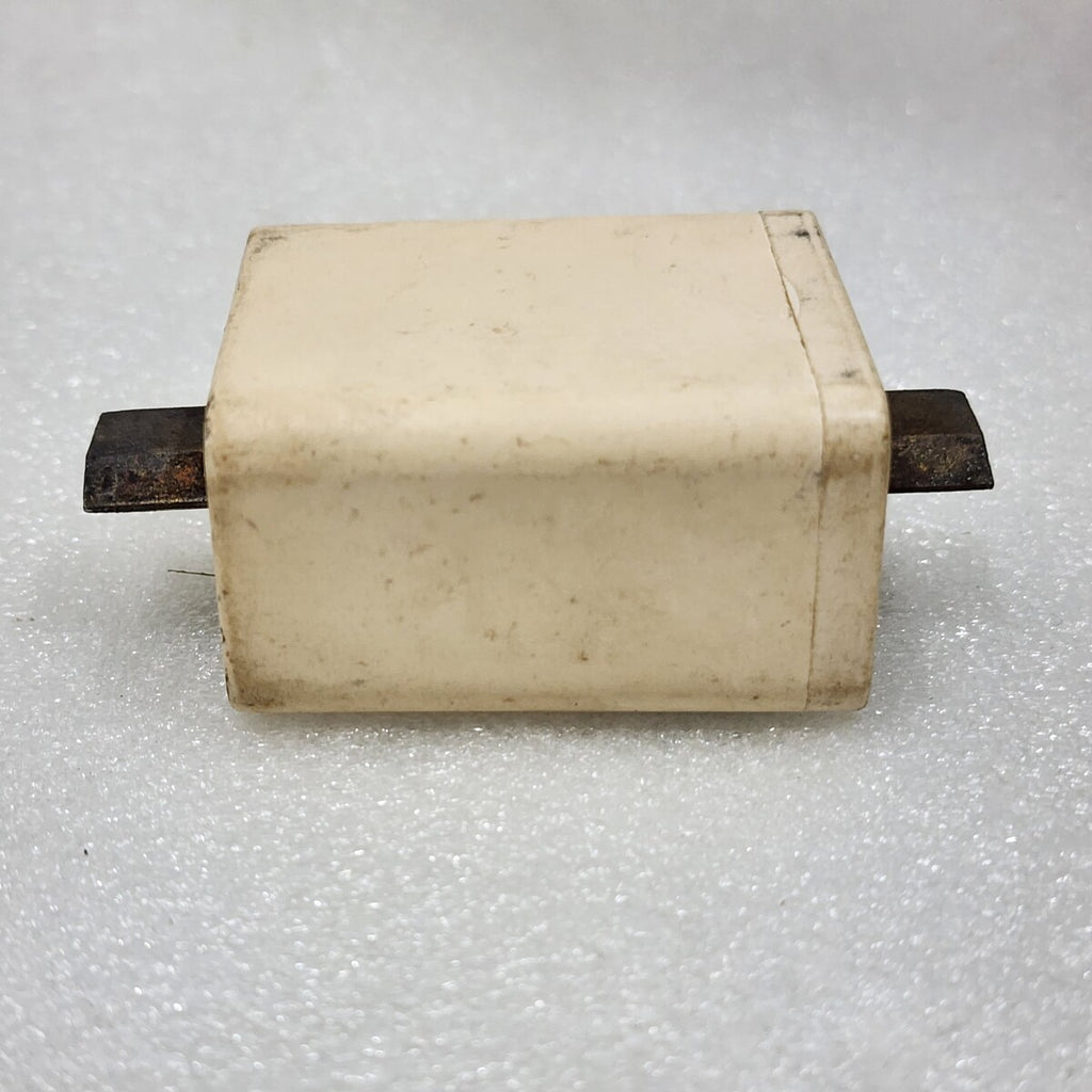 LEGRAND 163 22 36A HRC BLADE TYPE CARTRIDGE FUSE 36A/500V LOT OF 5 UNITS