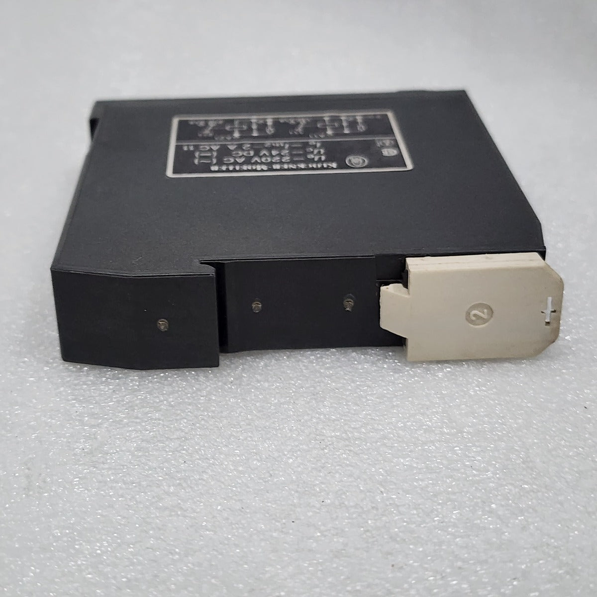 MOELLER ETS-V1-2 I/O MODULE 220VAC