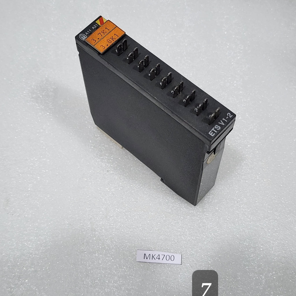 MOELLER ETS-V1-2 I/O MODULE 220VAC