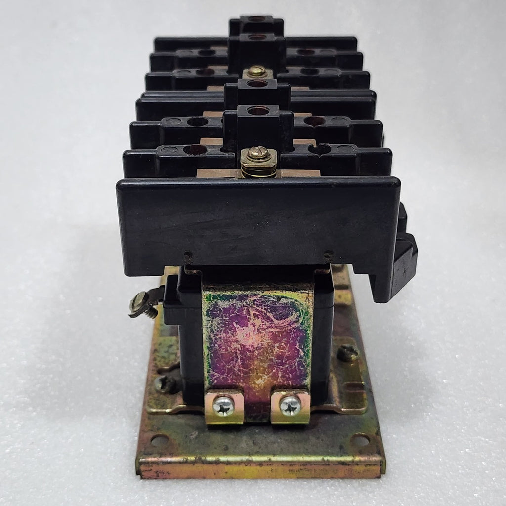 TELEMECANIQUE TK1187A10G10 CONTACTOR 2160RFBR230HA-29 COIL VOLTAGE 10-12VDC