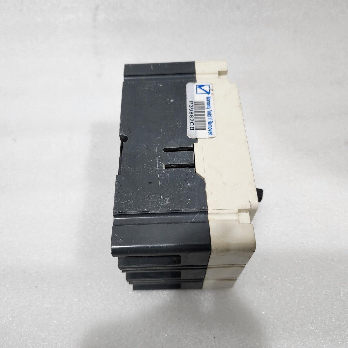 EATON CUTLER HAMMER FD3015 15A INDUSTRIAL CIRCUIT BREAKER 600VAC/250VDC HD 35K
