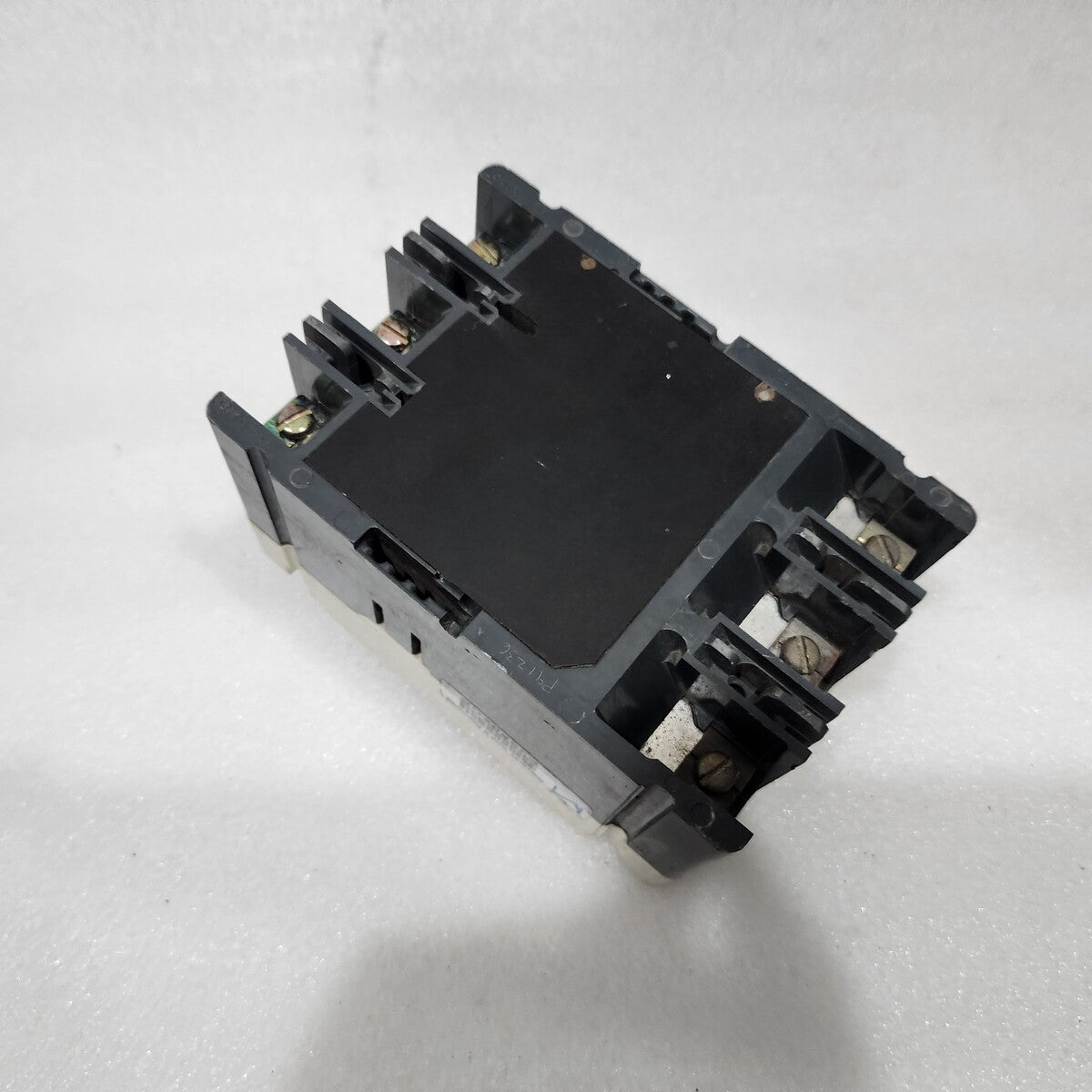 EATON CUTLER HAMMER FD3015 15A INDUSTRIAL CIRCUIT BREAKER 600VAC/250VDC HD 35K