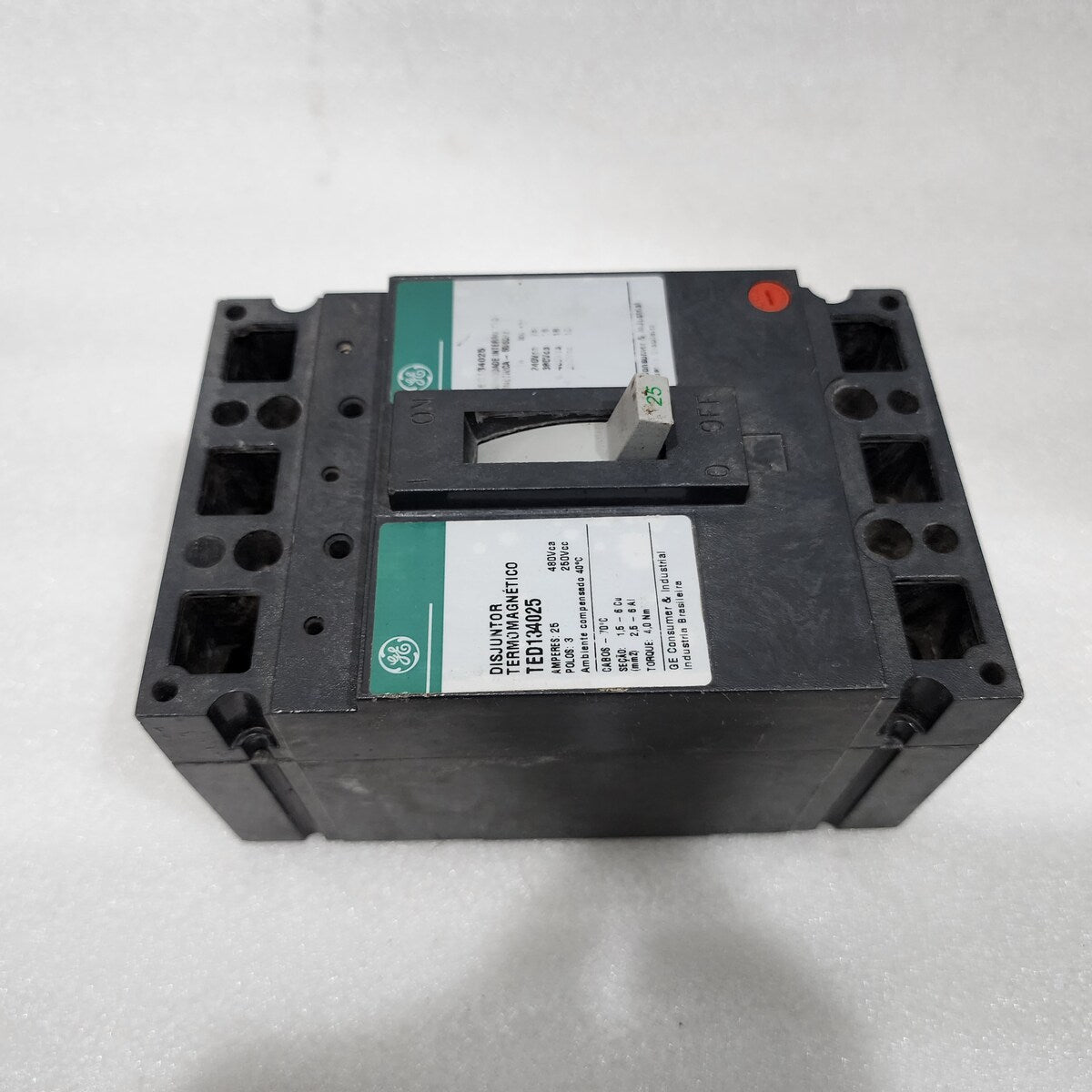 GENERAL ELECTRIC TED134025 25A CIRCUIT BREAKER 480VAC/250VDC