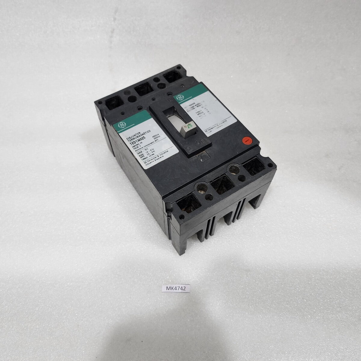 GENERAL ELECTRIC TED134025 25A CIRCUIT BREAKER 480VAC/250VDC
