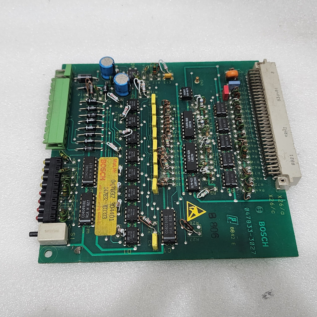 BOSCH 047832-304401 SERVO DRIVE CONTROL BOARD 047833-3027