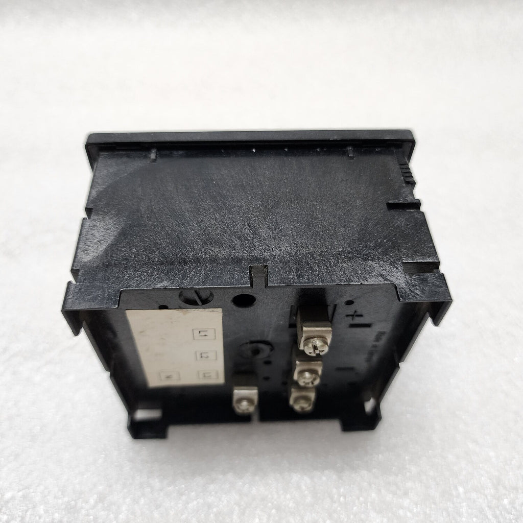 DEIF VOLT METER SCALE 0-300V EQ96-SW
