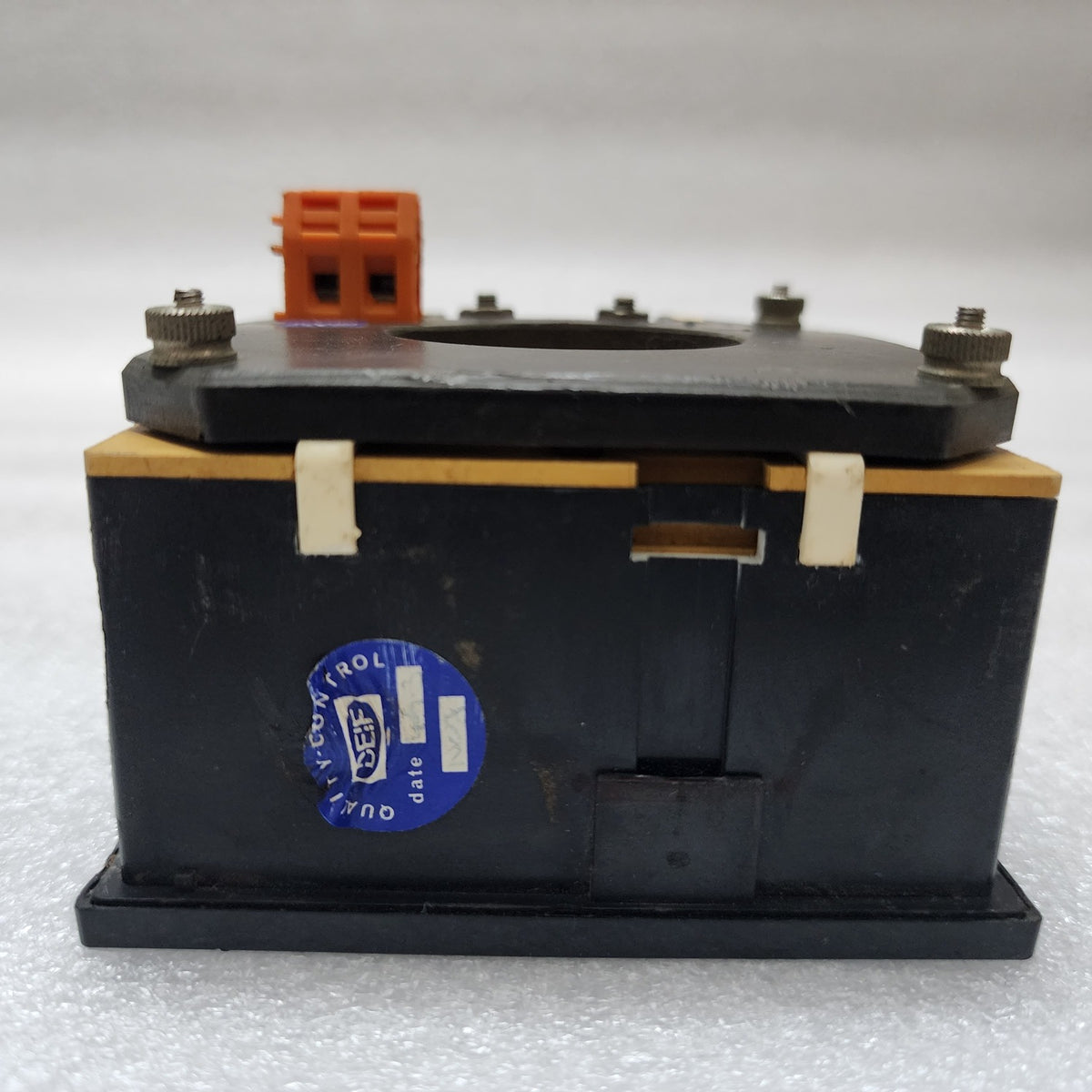 DEIF 36887-1 AMMETER SCALE 0-2000A 24V AC-DC