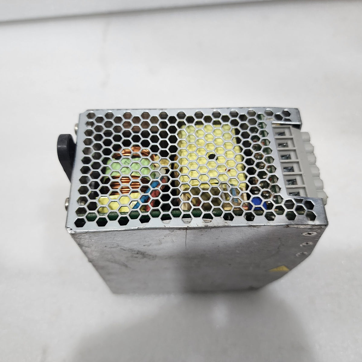 EMERSON SDN 10-24-100C AC/DC CONVERTER 24V DC 10A