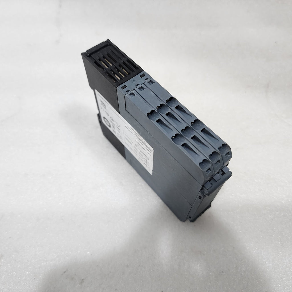 SIEMENS 3SK1111-2AB30 SINGLE CHANNEL SAFETY RELAY  24VAC-DC