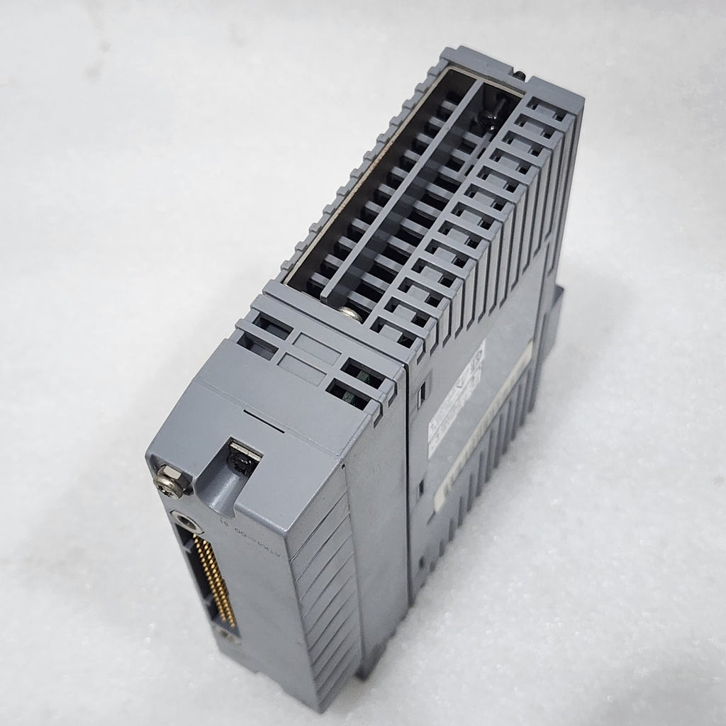 YOKOGAWA AAV141-S00-S2 ANALOG INPUT MODULE AAV141