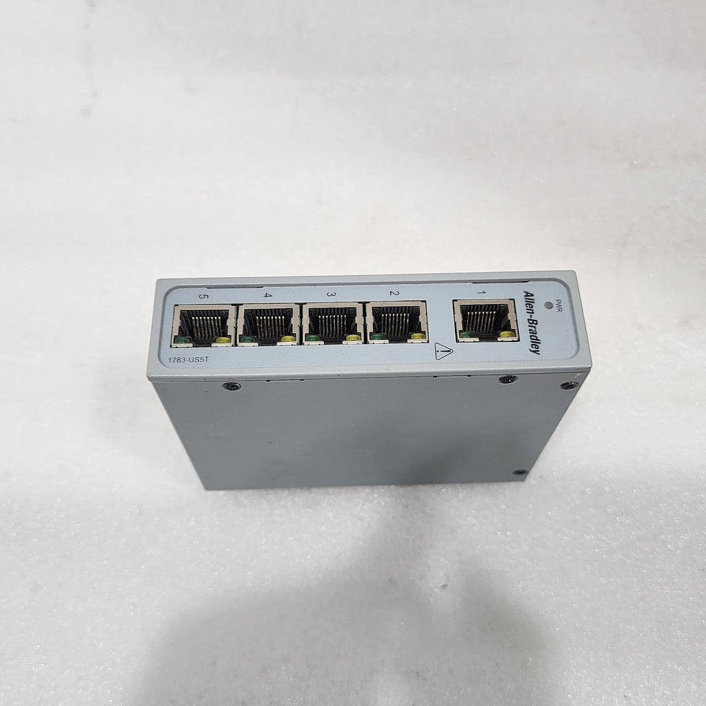 ALLEN BRADLEY STRATIX 2000 CAT 1783-US5T UNMANAGED ETHERNET SWITCH