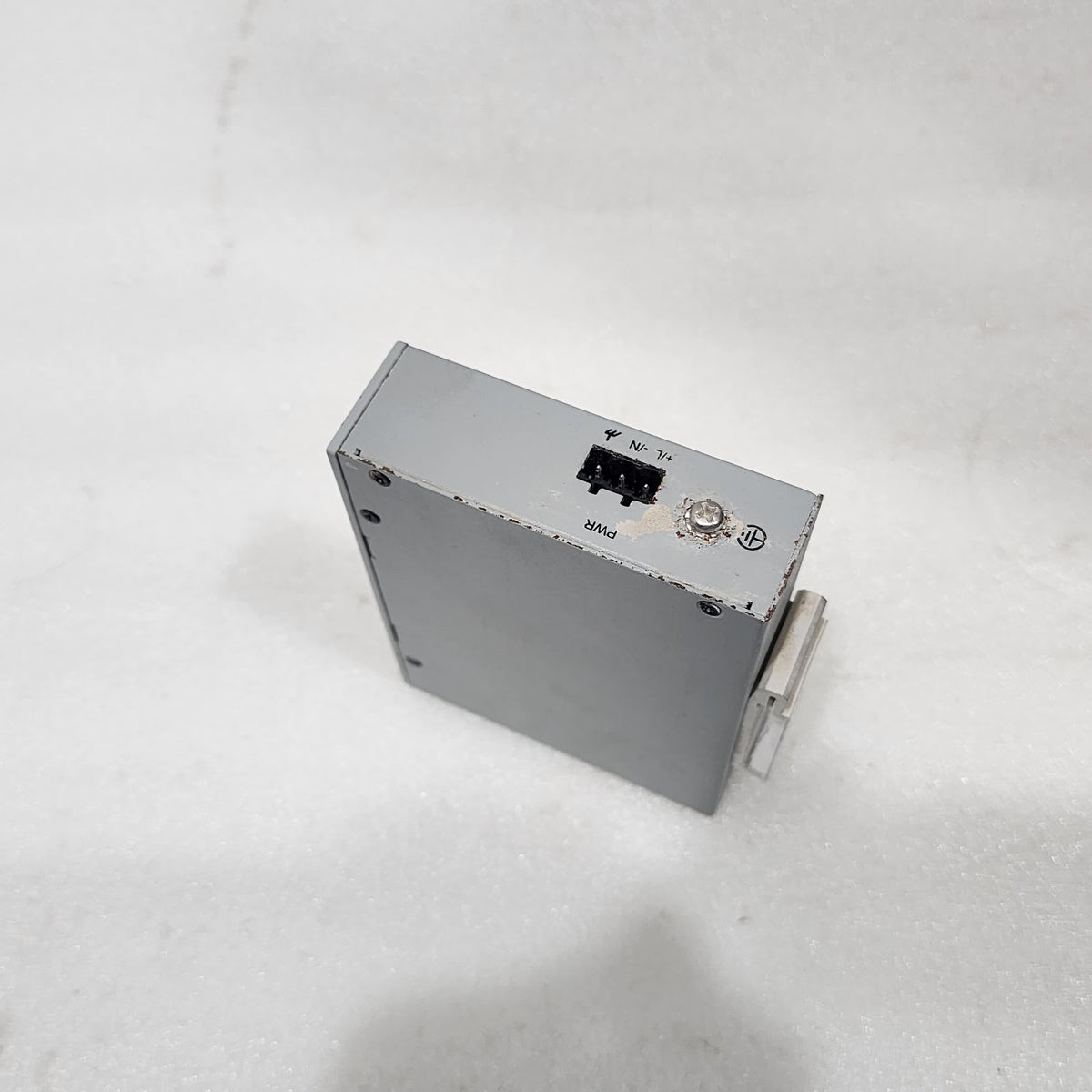 ALLEN BRADLEY STRATIX 2000 CAT 1783-US5T UNMANAGED ETHERNET SWITCH