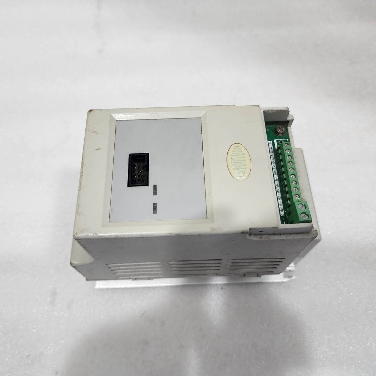 ISYOU TECHNOLOGY AFI004S21-XF INVERTER DRIVE 0.4KW