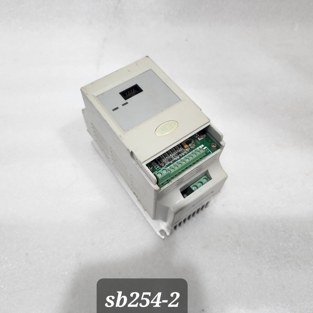 ISYOU TECHNOLOGY AFI004S21-XF INVERTER DRIVE 0.4KW