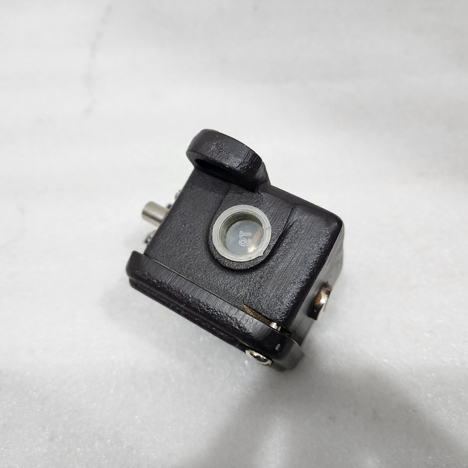 SCHMERSAL TJ 422-01Y OFF SET POSITION SWITCH 380VAC 16A