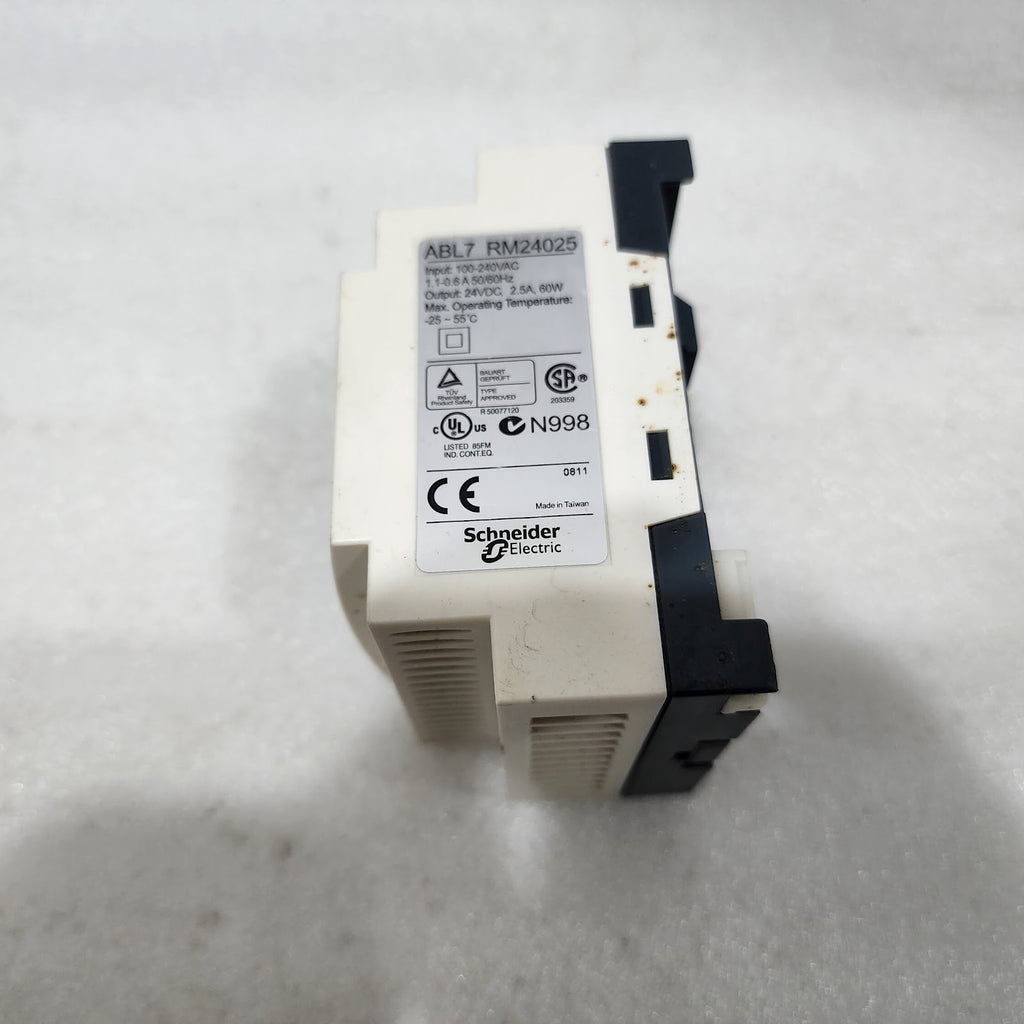 ABL 7RM24025 REGULATED SWITCH POWER SUPPLY 24VDC 2.5A TELEMECANIQUE
