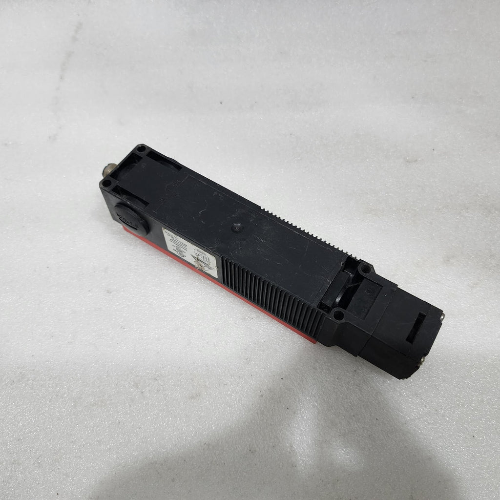 EUCHNER TP4-4141A024SEM4AS2 SAFETY SWITCH 091676