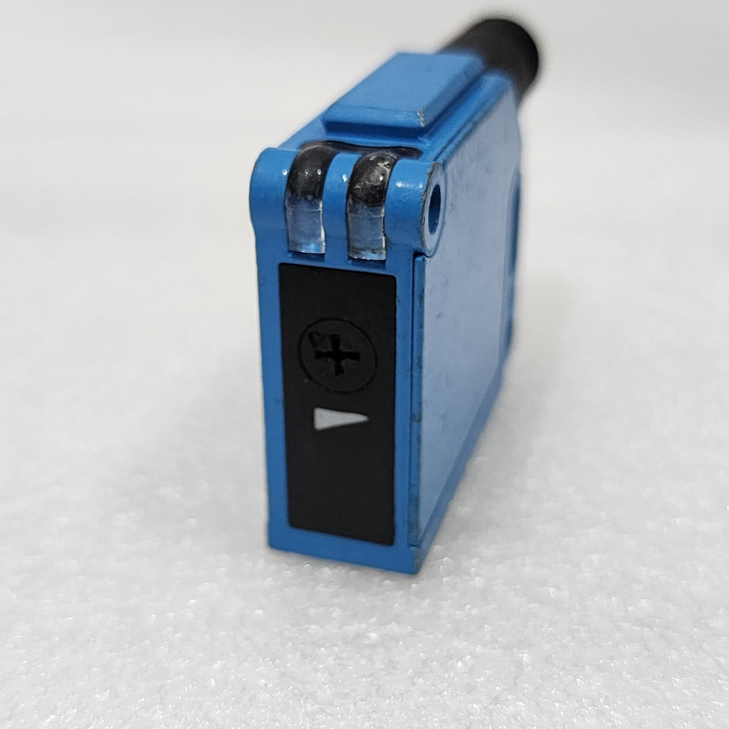 SICK WL12-3P2431 PHOTOELECTRIC SENSOR 1041436 10-30VDC