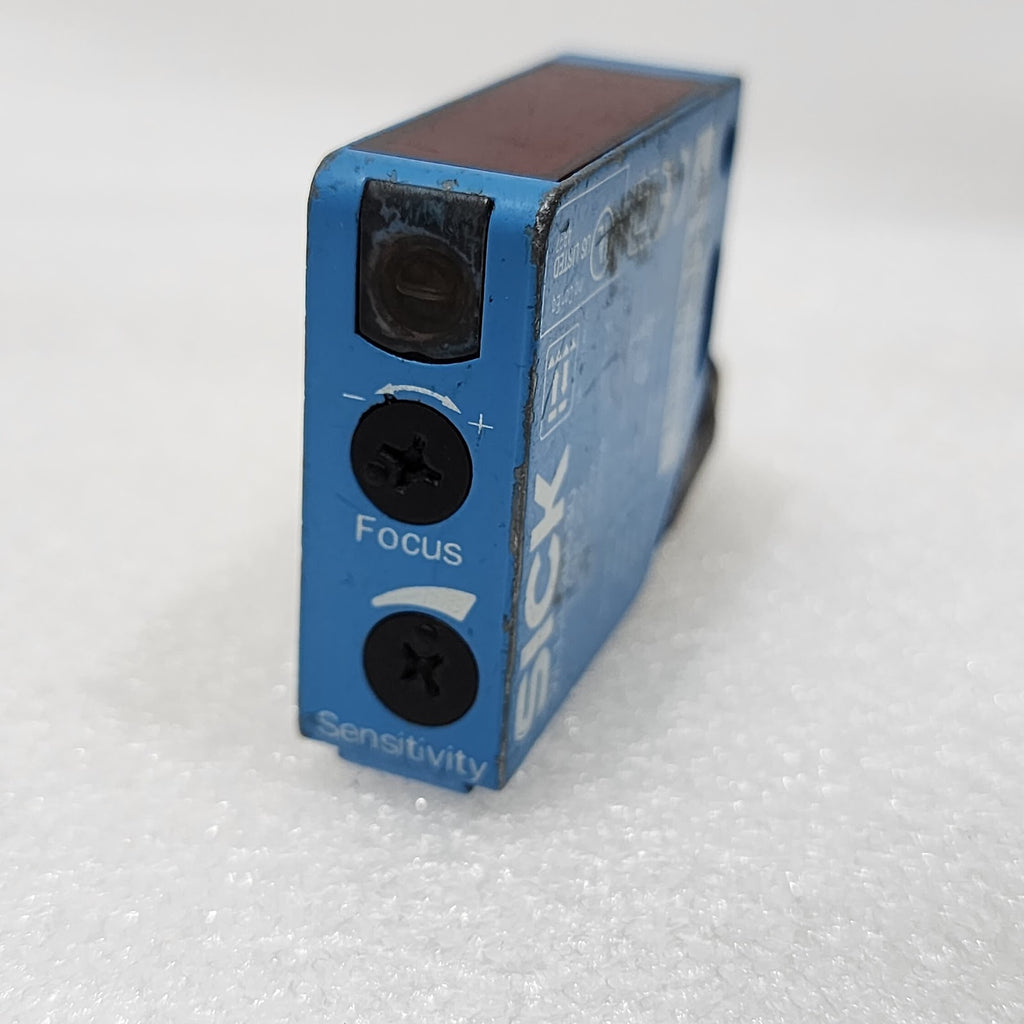 SICK WL12L-2B530 PHOTOELECTRIC SENSOR 1018252 10-30VDC