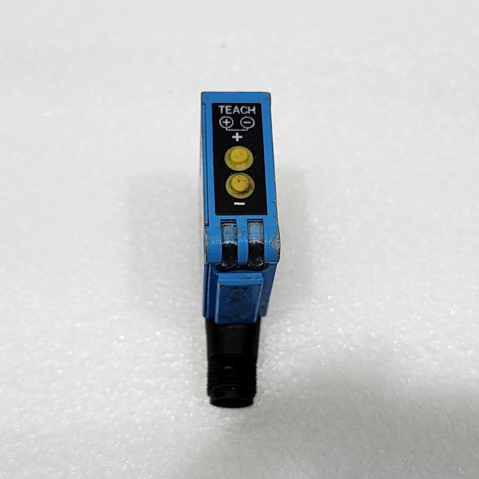 SICK WTB12-3P2433 PHOTOELECTRIC SENSOR 1041412 10-30VDC