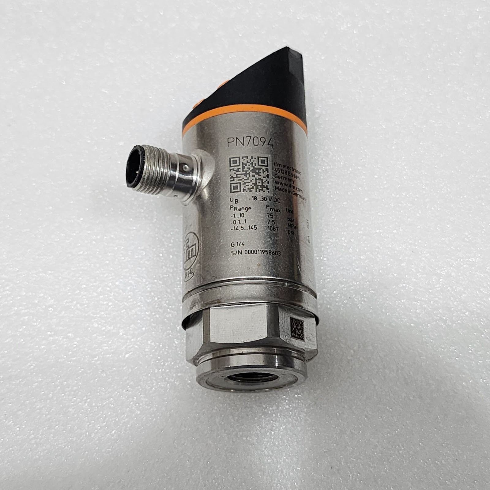 IFM PN7094 PRESSURE SENSOR WITH DISPLAY 18-30VDC