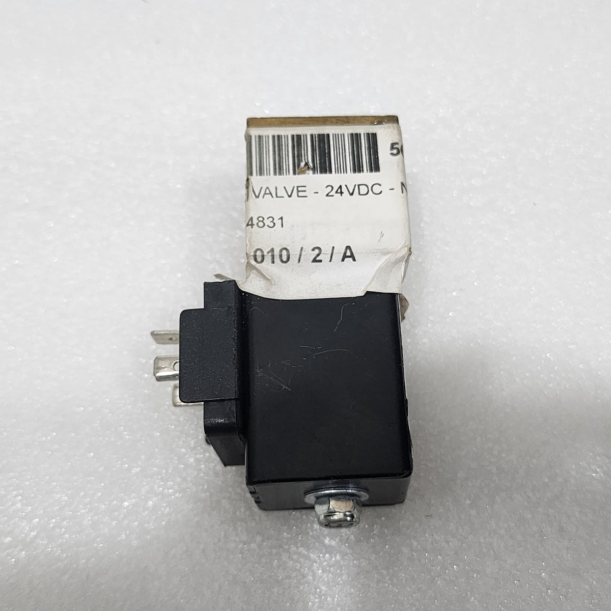 STAIGER 631-016 SOLENOID VALVE MA 422-003V  27 SAW 24VDC 0-8 BAR