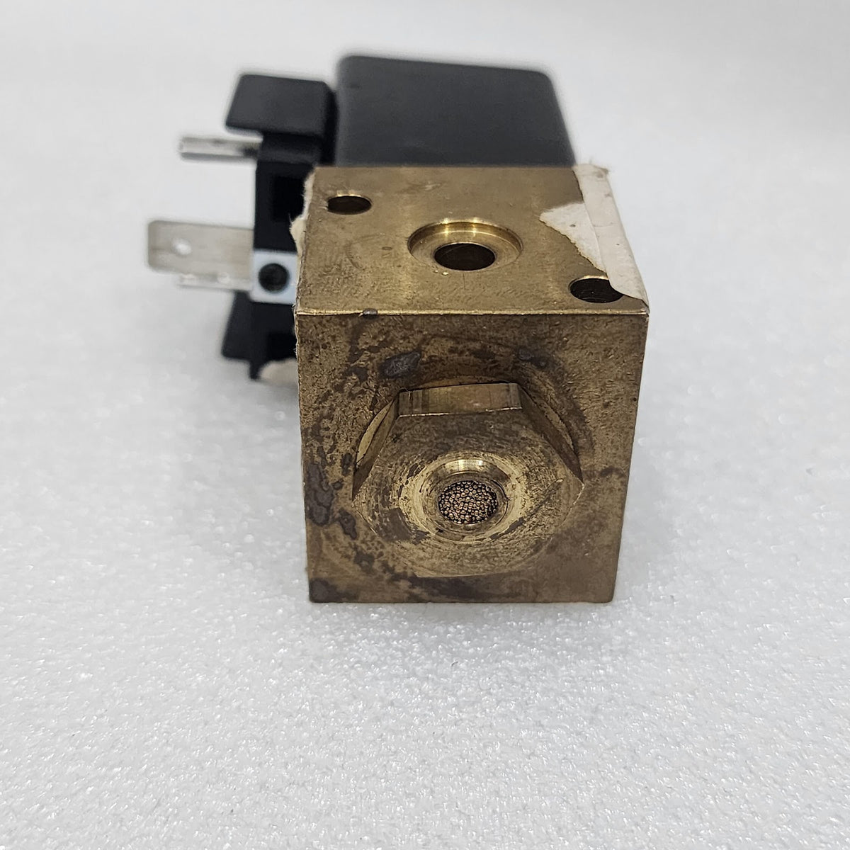STAIGER 631-016 SOLENOID VALVE MA 422-003V  27 SAW 24VDC 0-8 BAR