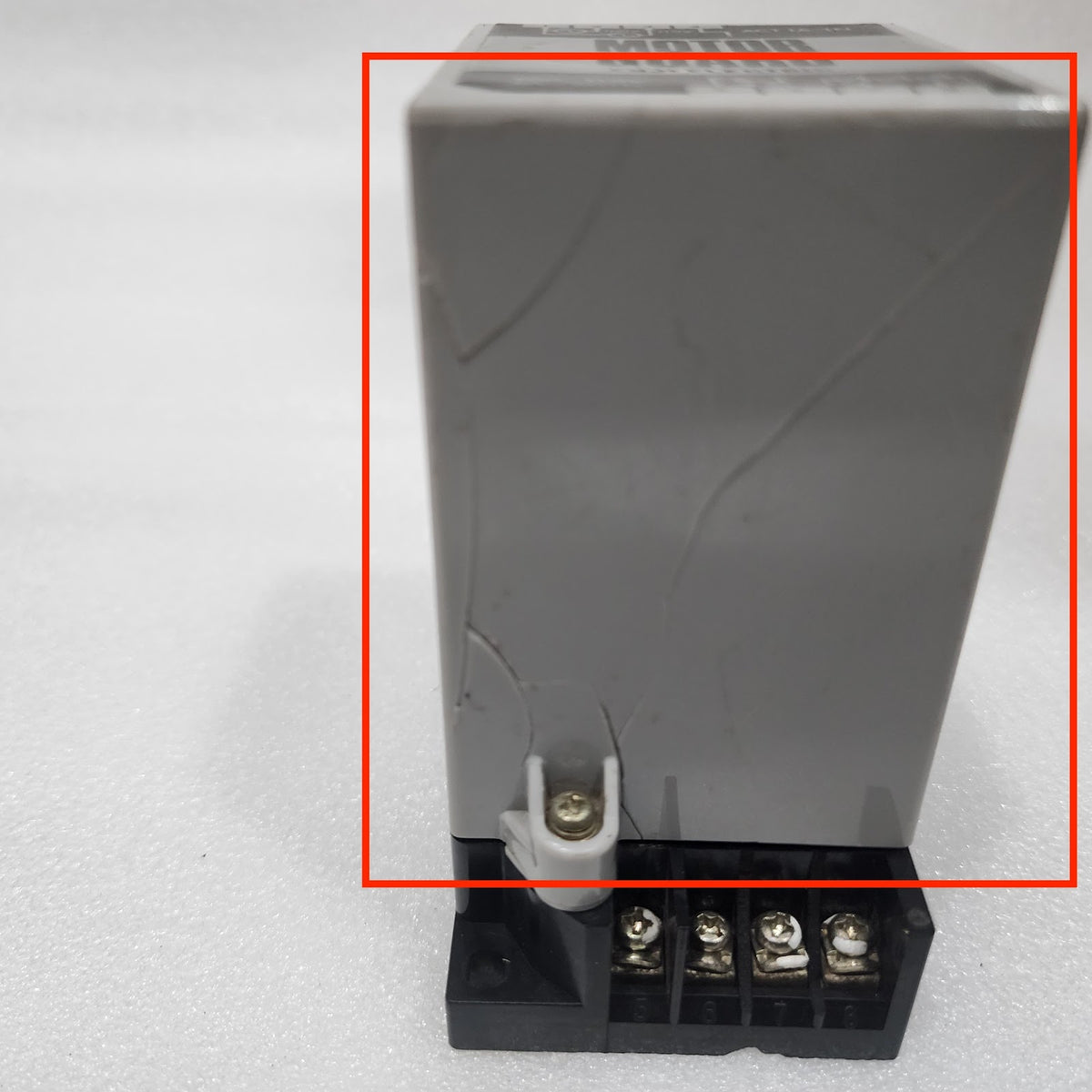 FUJI ELECTRIC ACT 1A-1N MOTOR GUARD 100-110V COVER BROKEN CRACKED