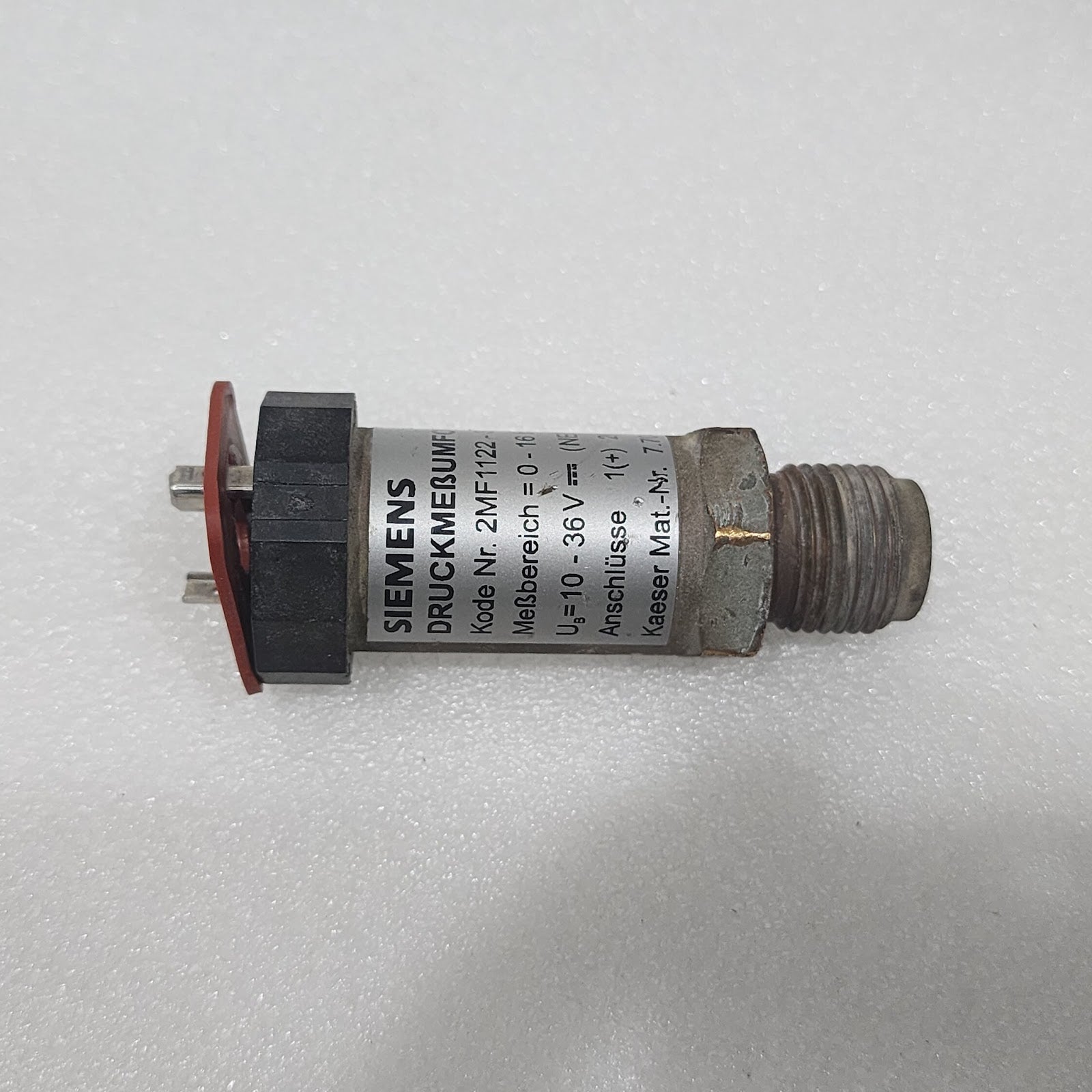 SIEMENS 2MF1122-3GA30 DRUCKMEBUMFORMER P62 PRESSURE SENSOR
