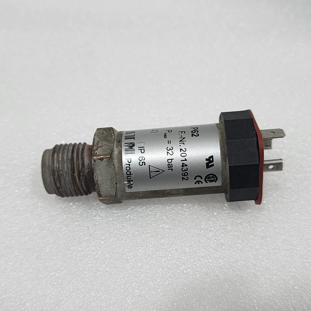 SIEMENS 2MF1122-3GA30 DRUCKMEBUMFORMER P62 PRESSURE SENSOR