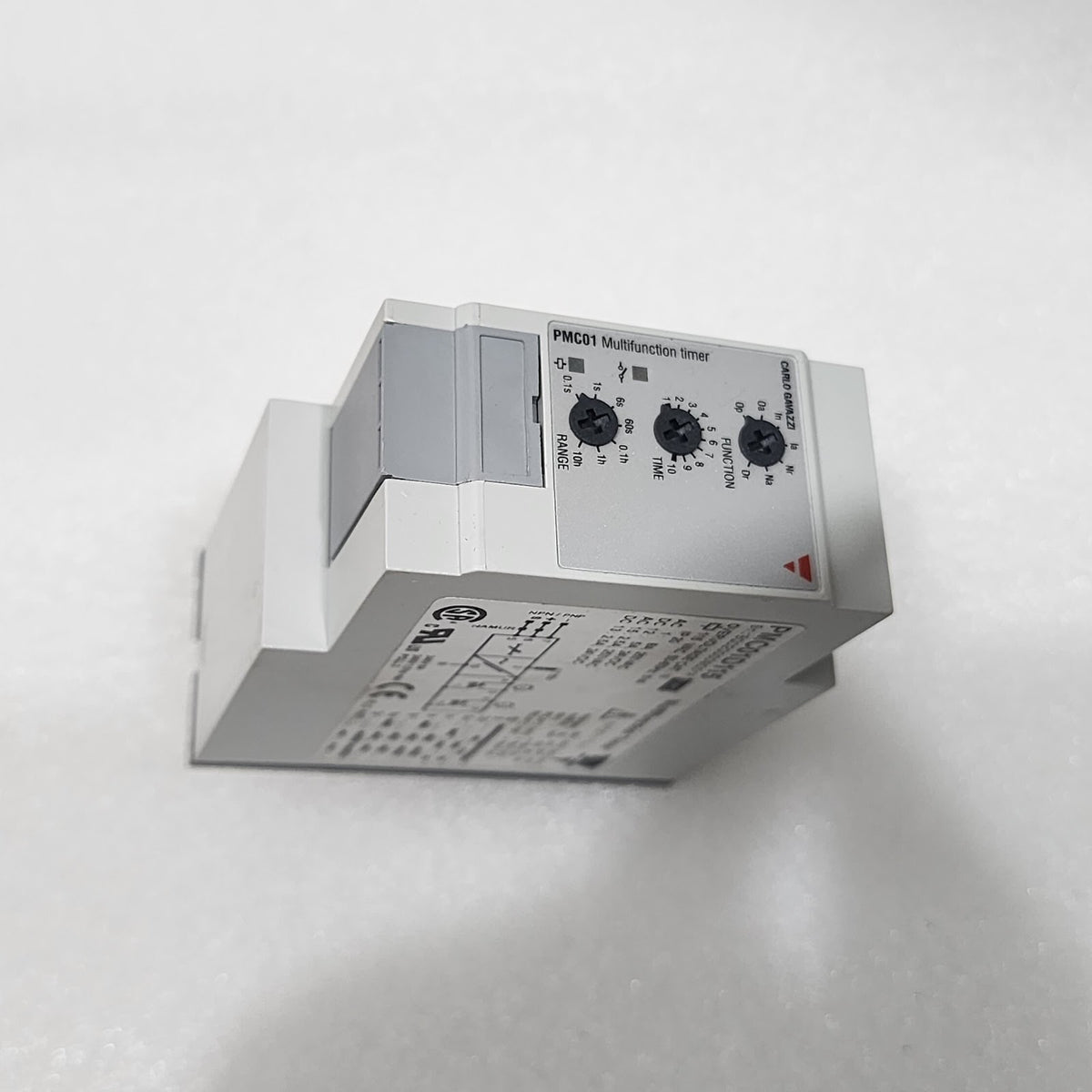 CARLO GAVAZZI PMC01 MULTIFUNCTION TIMER PMC01D115 115VAC 5VA